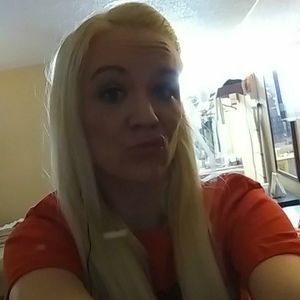 Meet your Posher, Brandi